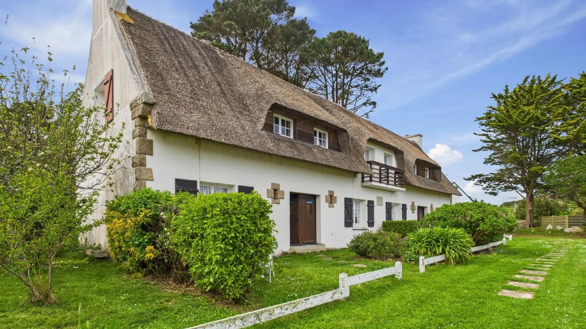 Le Vaisseau - Pour 4 Avec Jardin Dans Une Chaumiere Guilvinec 0*,
